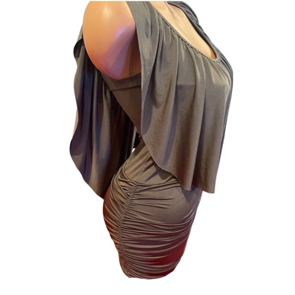 Olive Bebe Mini Ruched Dress - Picture 6 of 6